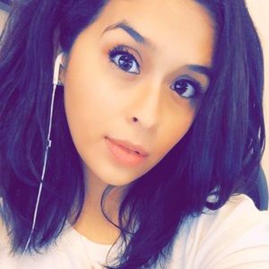 Meet your Posher, Ximena